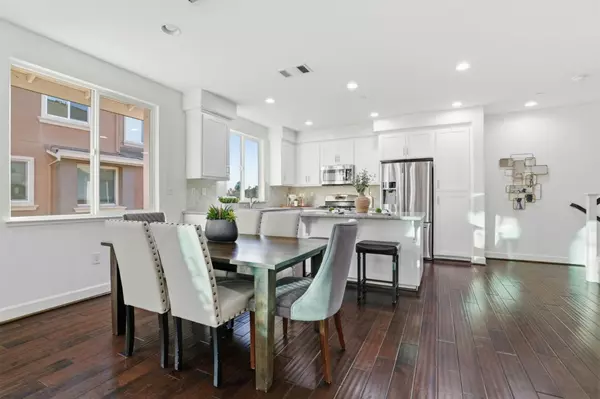 Milpitas, CA 95035,2037 Lee WAY