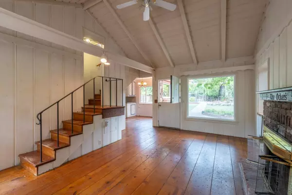 Carmel Valley, CA 93924,16 Paso Cresta