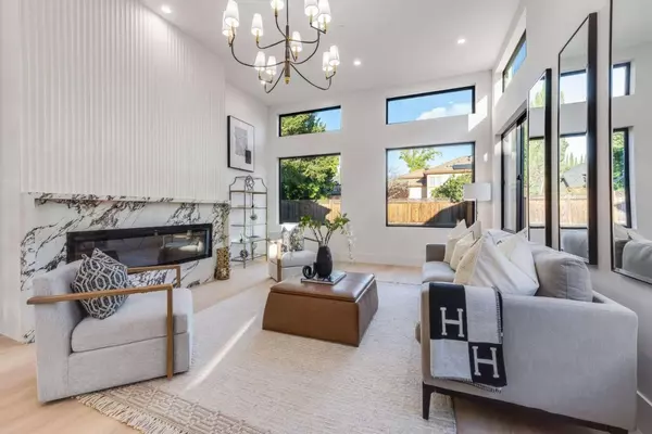 Mountain View, CA 94040,3363 Grant RD