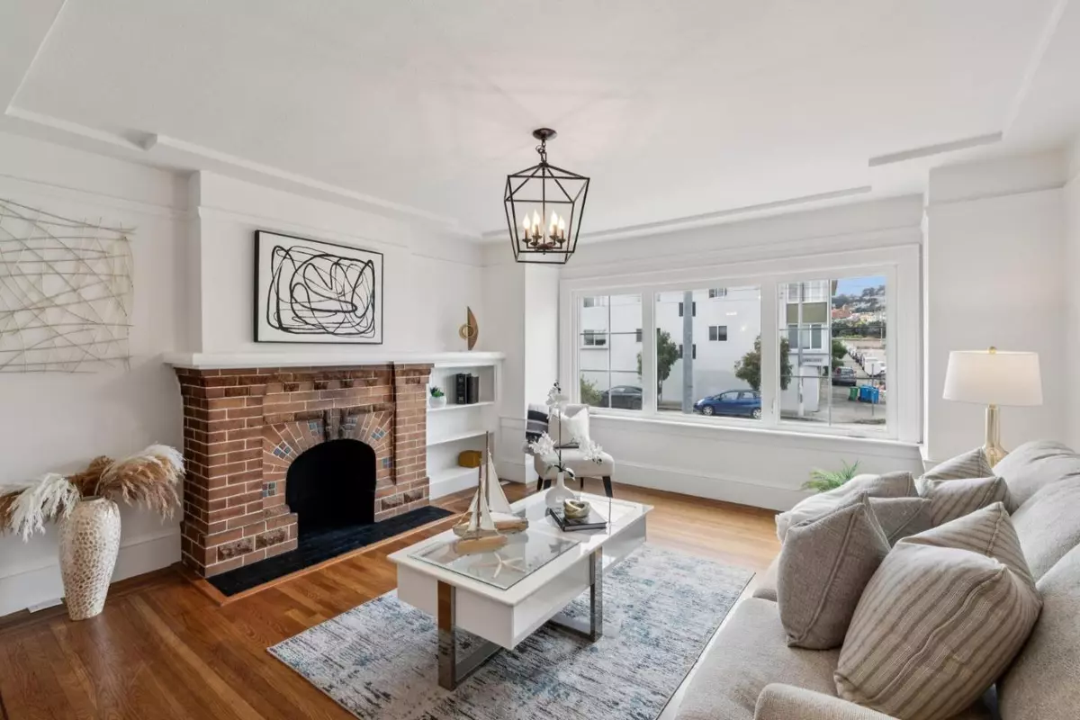 San Francisco, CA 94112,1849 San Jose AVE