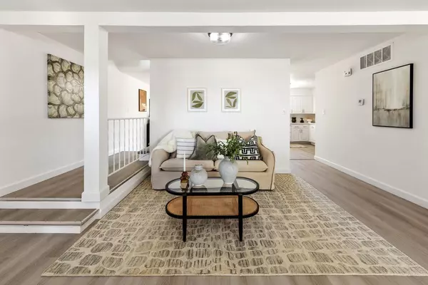 South San Francisco, CA 94080,2449 Unwin CT