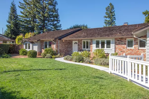 Los Altos, CA 94022,35 Alma CT