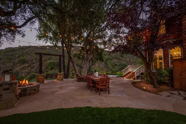 Portola Valley, CA 94028,289 Ramona RD