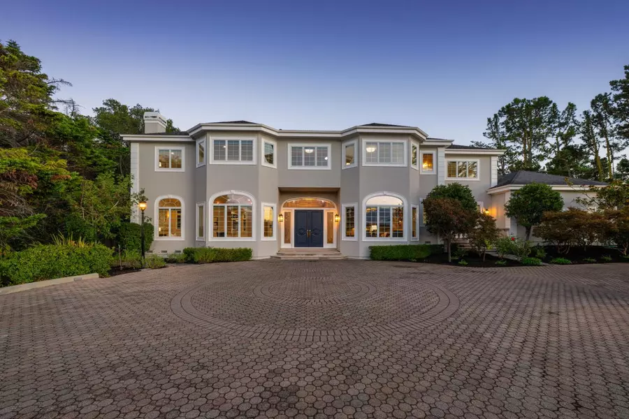 1111 Tournament DR, Hillsborough, CA 94010