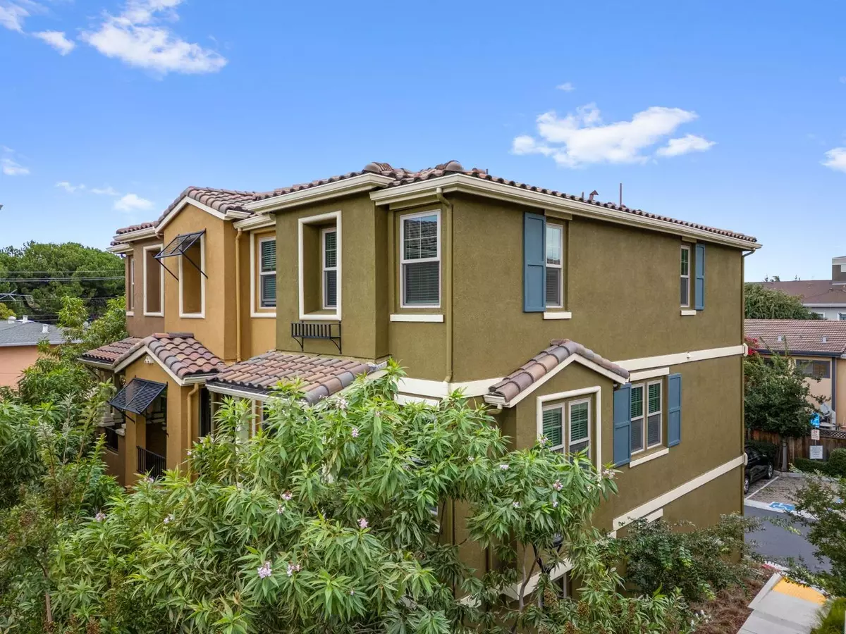 Mountain View, CA 94043,601 Cinnamon CIR