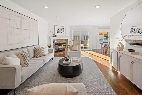 Foster City, CA 94404,241 Bonita LN