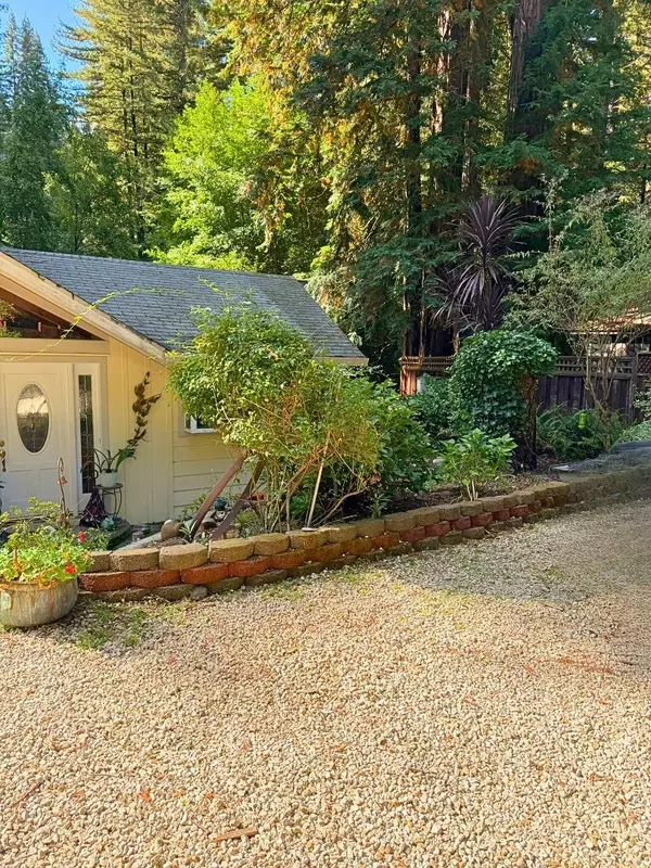 Boulder Creek, CA 95006,160 Nellie LN