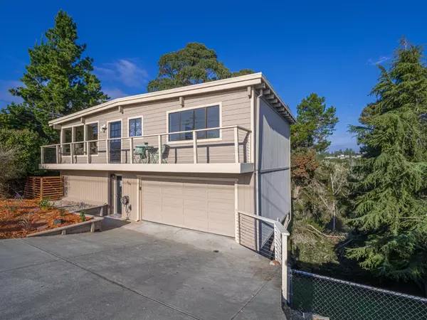 Aptos, CA 95003,538 Cuesta DR