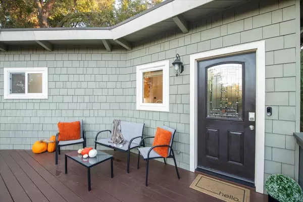 Saratoga, CA 95070,20808 Pamela WAY