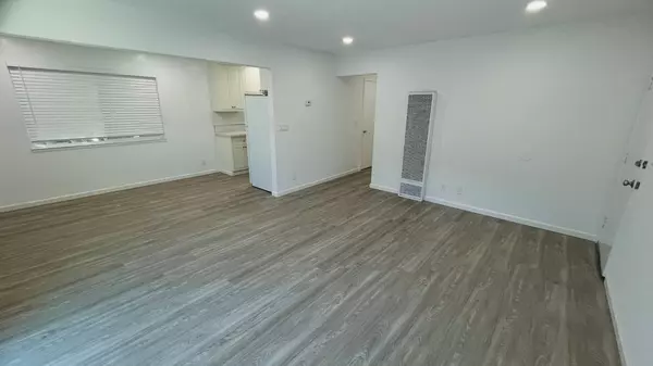 Sunnyvale, CA 94086,1139 Ayala DR 3