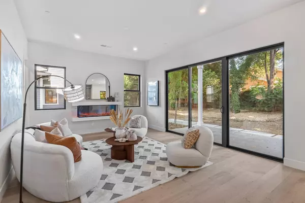 Mountain View, CA 94040,767 Cuesta DR