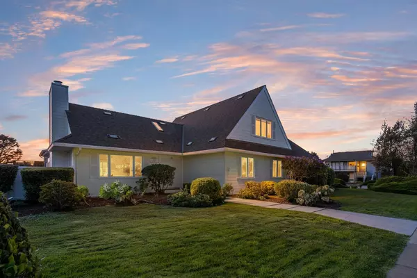 Aptos, CA 95003,246 Via Novella