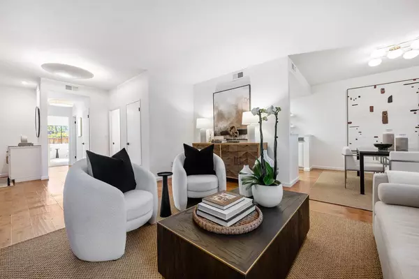 Redwood City, CA 94061,1308 Woodside RD