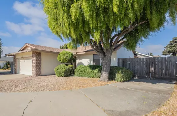 Salinas, CA 93901,464 La Jolla WAY