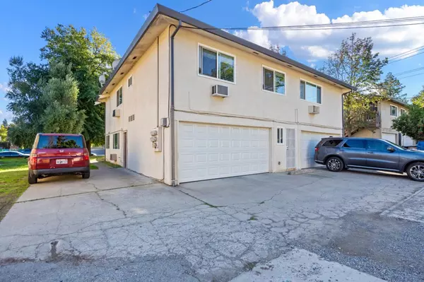 Sacramento, CA 95825,905 Carro DR