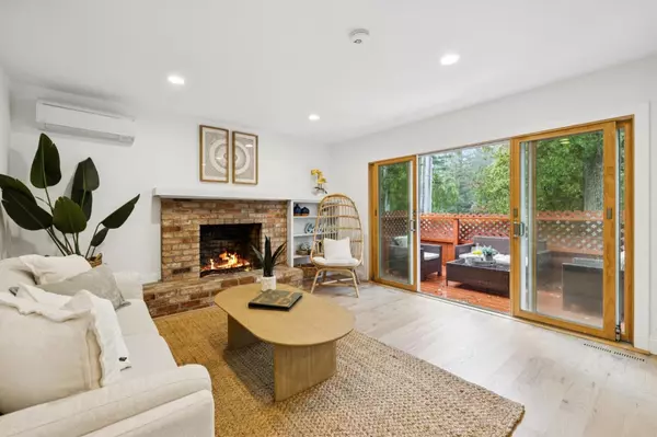 Saratoga, CA 95070,14400 Springer AVE