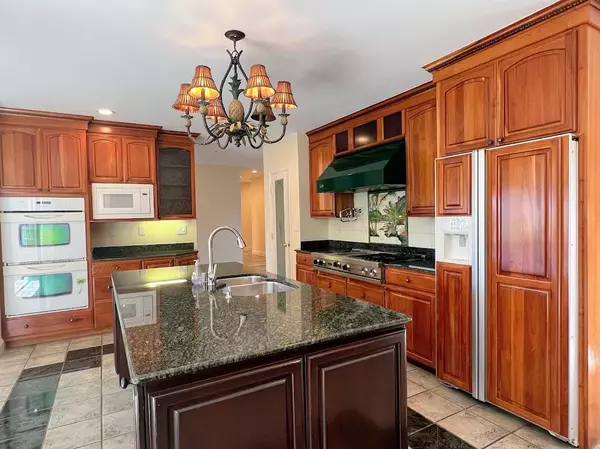 Foster City, CA 94404,150 Flying Mist ISLE