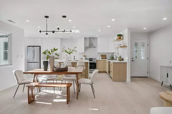 Sunnyvale, CA 94087,836 Peach AVE