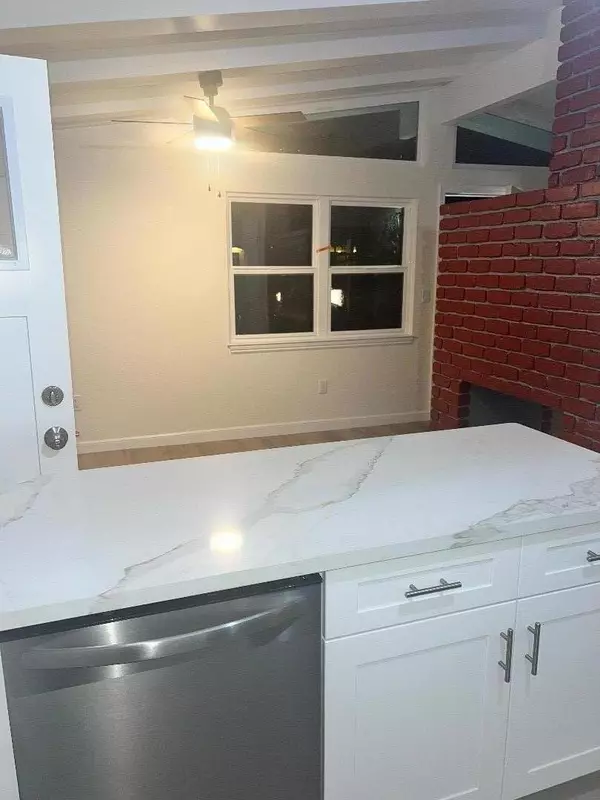 San Jose, CA 95122,Address not disclosed