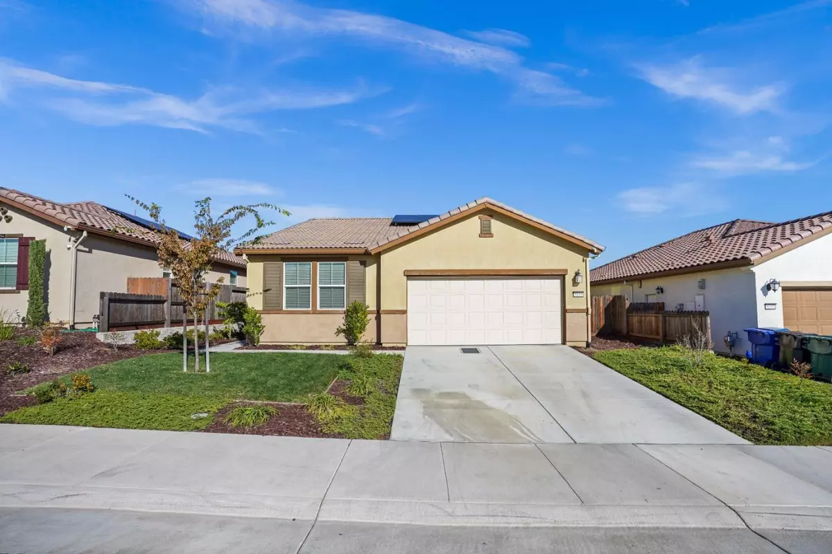 Sacramento, CA 95829,8189 Scrimshaw WAY