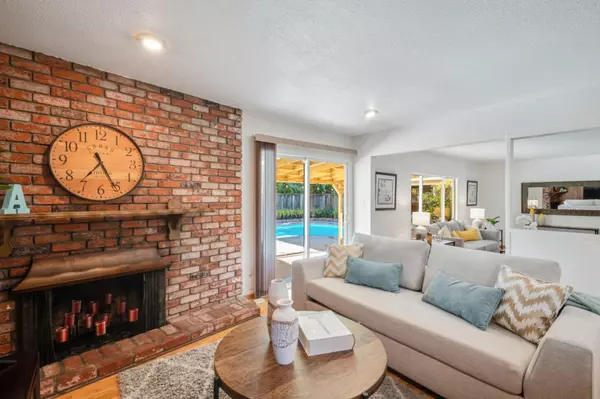 Mountain View, CA 94043,981 San Marcos CIR