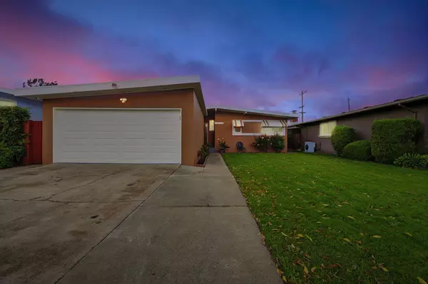 San Mateo, CA 94403,2827 Hosmer ST