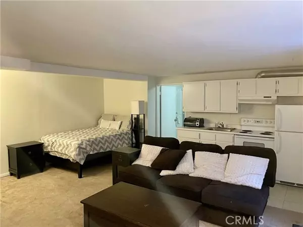 Santa Monica, CA 90401,1508 12th ST 11