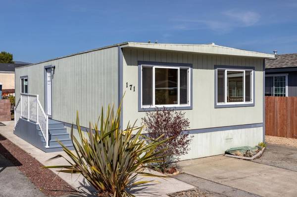 171 Culebra ST 171, Moss Beach, CA 94038