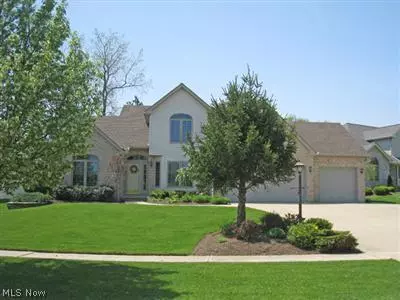 13985 Maple CIR, Strongsville, OH 44136