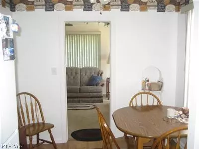 Euclid, OH 44123,970 E 237th ST