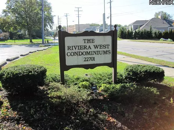 Rocky River, OH 44116,22701 Center Ridge RD #213