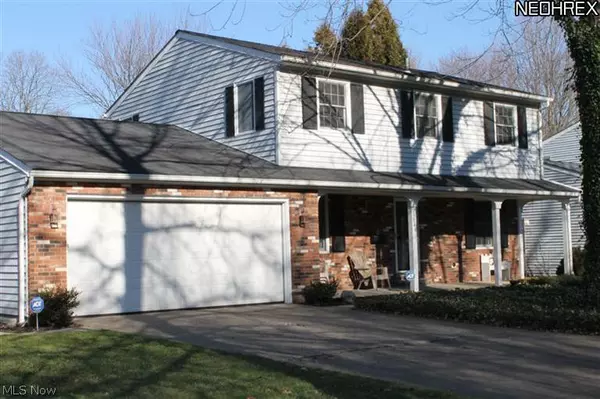 346 University AVE, Elyria, OH 44035