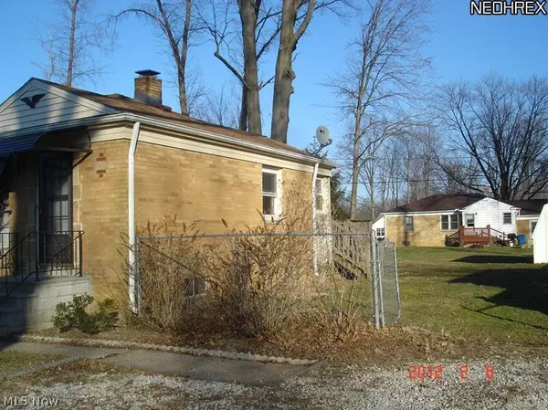 Avon, OH 44011,1865 Julia AVE