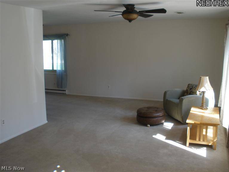 Avon Lake, OH 44012,32542 Walker RD