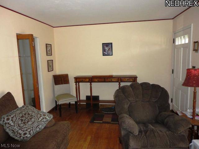 Cuyahoga Falls, OH 44223,2440 Parkview DR