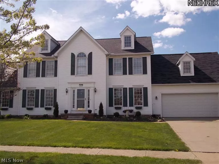 180 Meadow Ridge TRL, Doylestown, OH 44230