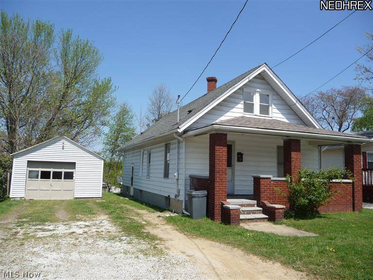 279 E Hopocan AVE, Barberton, OH 44203