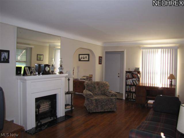 Lyndhurst, OH 44124,1204 Irene RD