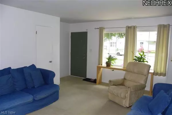 Cuyahoga Falls, OH 44221,2828 7th ST