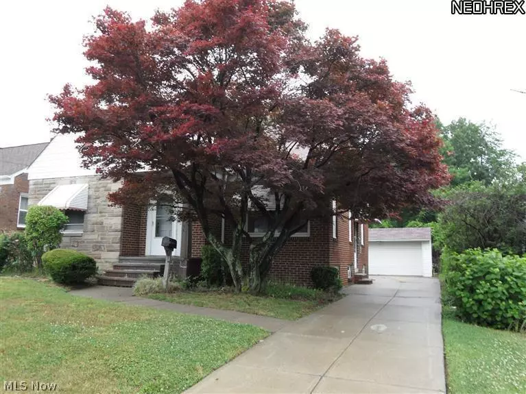 11923 Granger RD, Garfield Heights, OH 44125