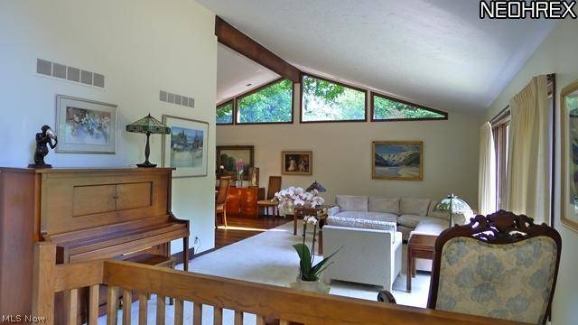 Pepper Pike, OH 44124,28149 N Woodland RD