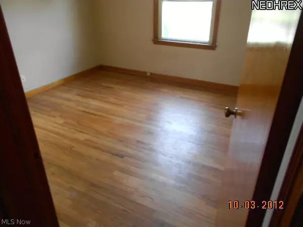 Brooklyn, OH 44144,4582 Forest Edge DR