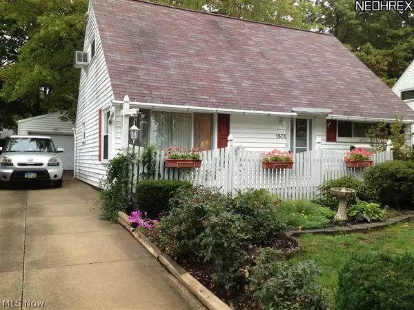 1874 Windsor ST, Cuyahoga Falls, OH 44221