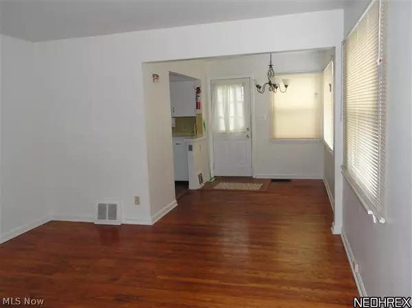 Cuyahoga Falls, OH 44221,1924 3rd ST