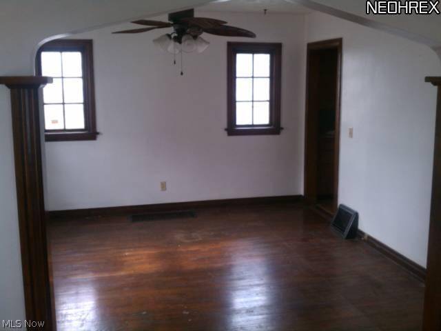 Ashtabula, OH 44004,509 W 41st ST