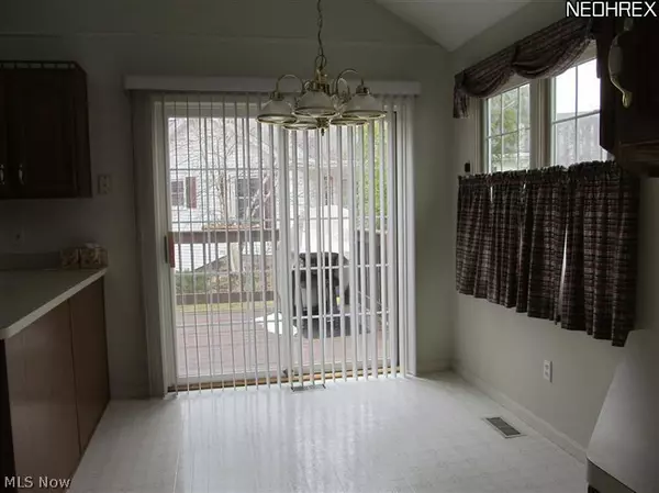 Brecksville, OH 44141,6711 Hidden Lake TRL