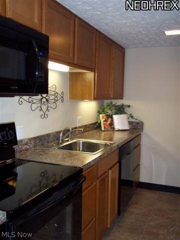 Hudson, OH 44236,459 W Streetsboro ST #B