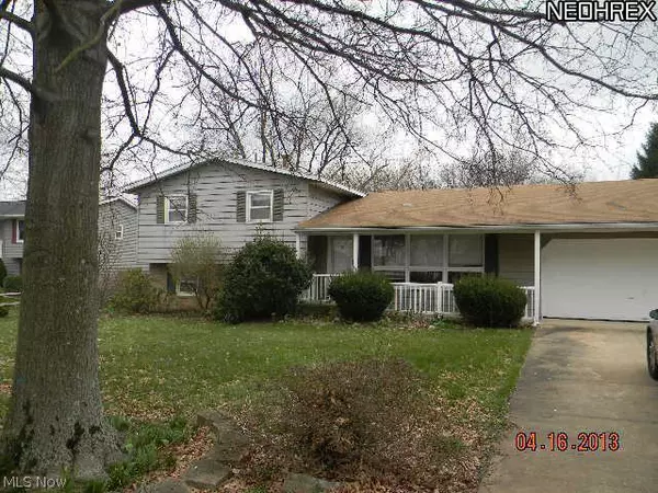 East Canton, OH 44730,158 Belvoir DR NE