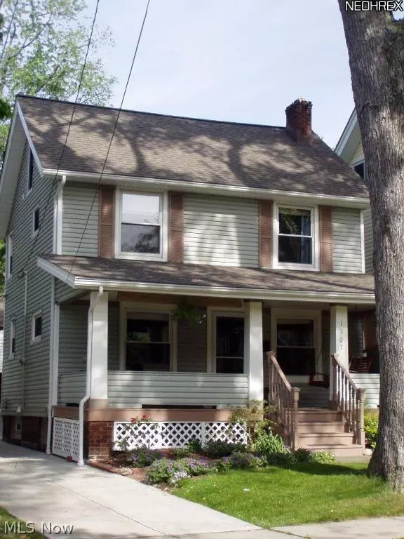 Lakewood, OH 44107,1307 Hall AVE