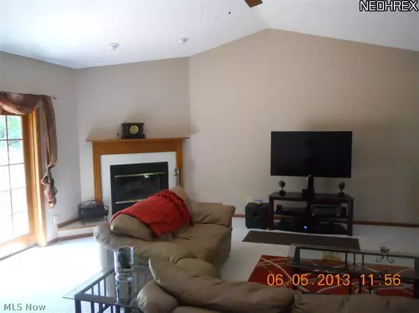 Streetsboro, OH 44241,1838 Annalane DR